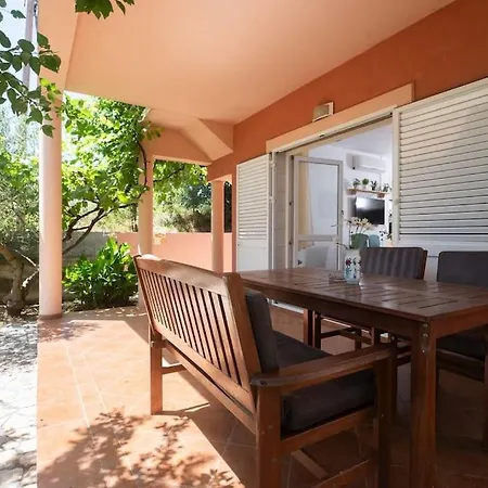 Nyaraló Whole Estate Just For You, 20m From Sandy