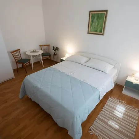 Holiday home Whole Estate Just For You, 20m From Sandy *