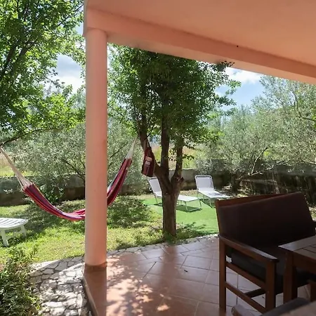 Holiday home Whole Estate Just For You, 20m From Sandy