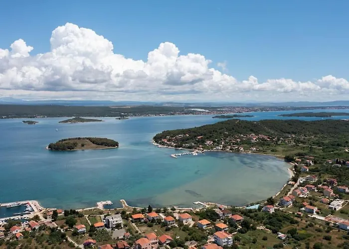 Whole Estate Just For You, 20m From Sandy Casa vacanze Mrljane